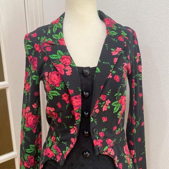 Vintage Y2K 🌷💚 Betsey Johnson Pink Floral Jacket Blazer, NWOT, Size Small - Picture 2 of 6